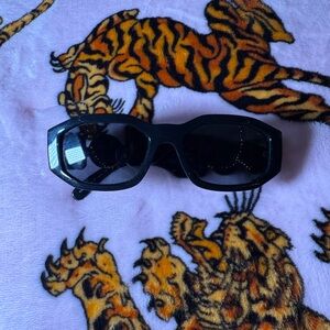 Black Rectangular Sunglasses